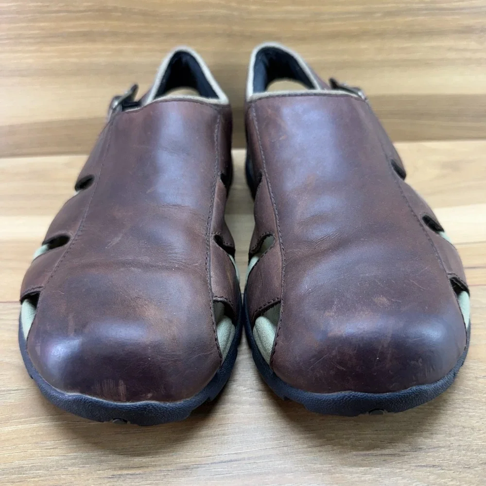 TEVA Fisherman Leather Sandal Mens 11 Brown Leather Minimalist Outdoor Walk 6593